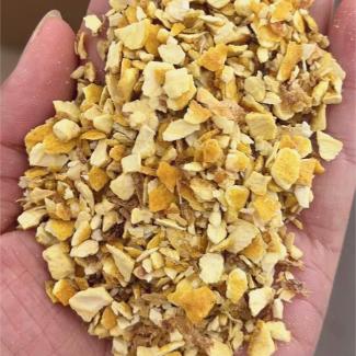 Dried lemon crushed