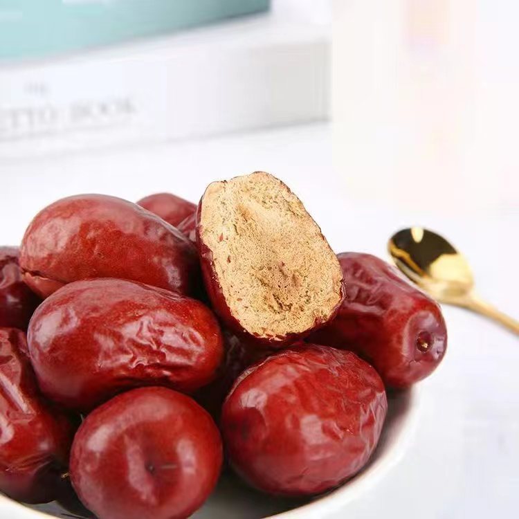 red dates (2).jpg